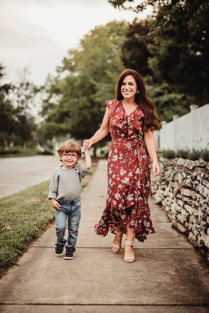 Fall Family Photo Outfit Ideas Anchored In Elegance