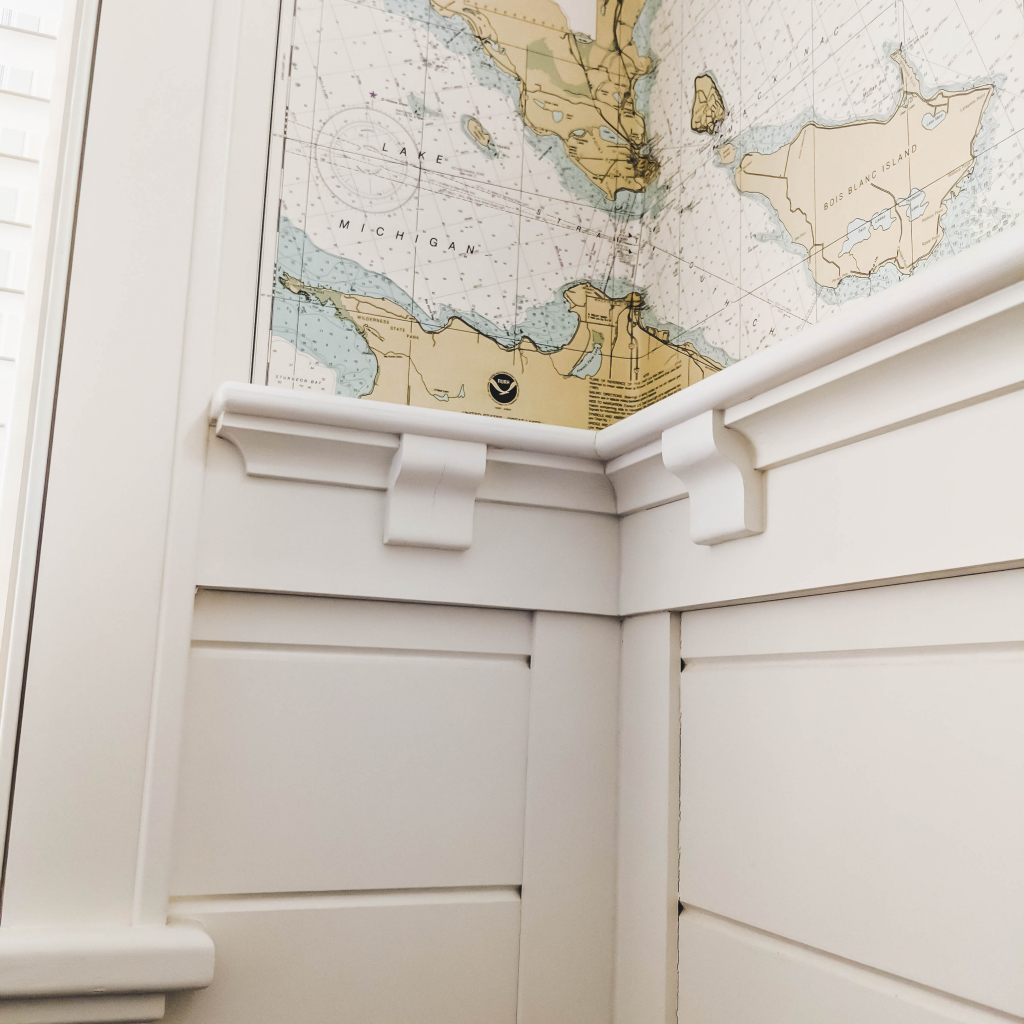 Nautical Powder Room Nail a Chic, Not Kitschy Look Anchored In Elegance