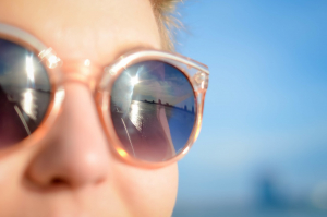 common skincare mistakes - forgetting spf