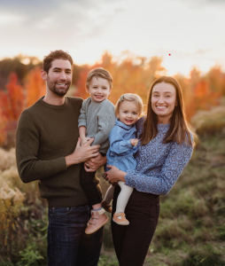 what colors look best in family photos